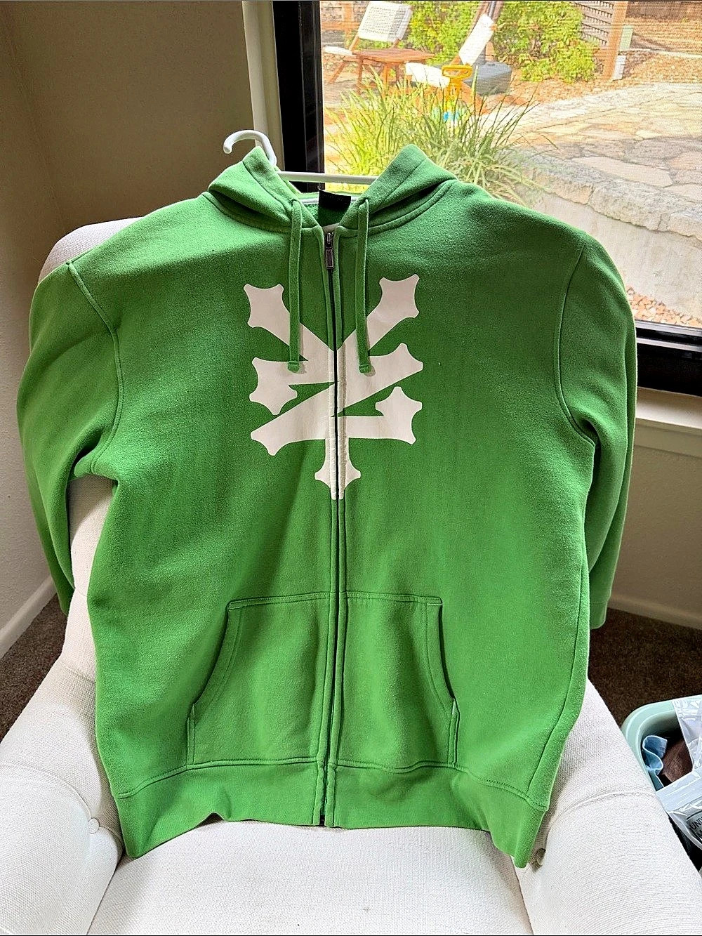 Zoo York Green Zip-Up Hoodie Like New